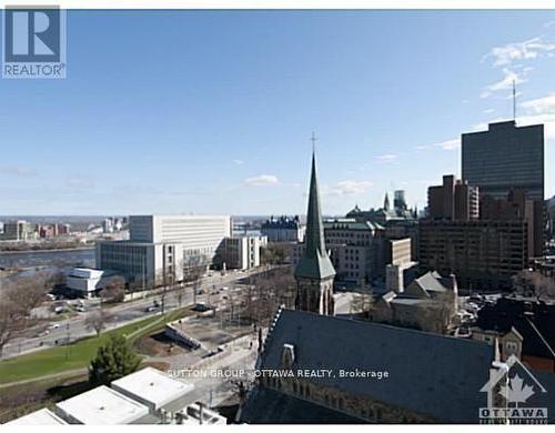 1102 - 428 Sparks Street, Ottawa, ON - Outdoor With View