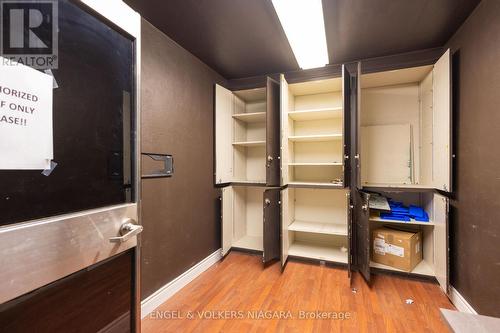 4796 Victoria Avenue, Niagara Falls (Downtown), ON 