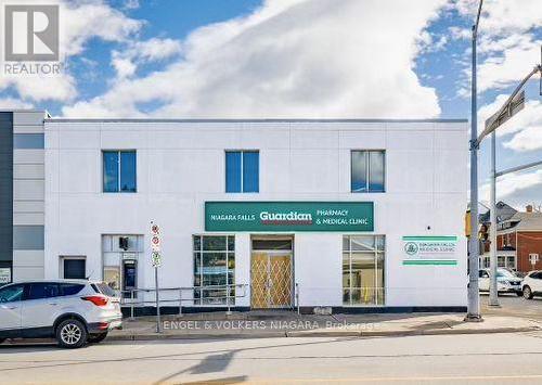 4796 Victoria Avenue, Niagara Falls (Downtown), ON 