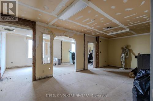 4796 Victoria Avenue, Niagara Falls (Downtown), ON 