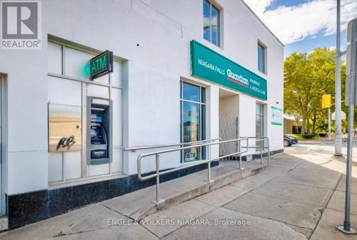 4796 Victoria Avenue, Niagara Falls (Downtown), ON 