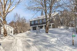 62 Ch. de la Passerelle  Lac-Beauport, QC G3B 1B3