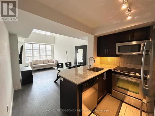 912 - 65 East Liberty Street, Toronto, ON - Indoor Photo Showing Kitchen