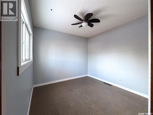301 Front Street, Eastend, SK - Indoor Photo Showing Other Room