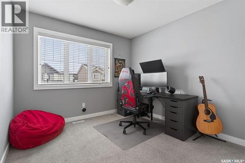 4533 Green Rock Road E, Regina, SK - Indoor