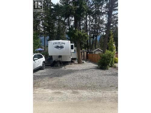 4868 Riverview Drive Unit# 133, Edgewater, BC 