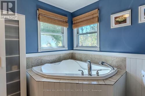 3678 Kimberley Street, Innisfil, ON - Indoor Photo Showing Bathroom