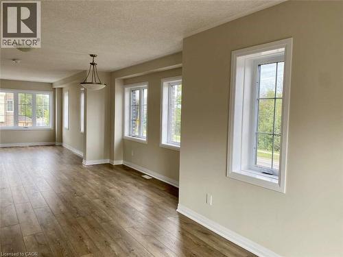 311 Woolwich Street Unit# 6, Waterloo, ON - Indoor Photo Showing Other Room