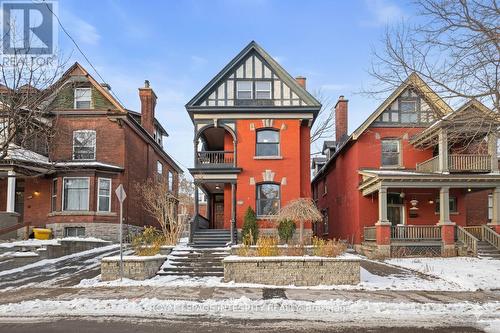 Welcome to 553 Gilmour Street! - 553 Gilmour Street, Ottawa, ON - Outdoor With Facade