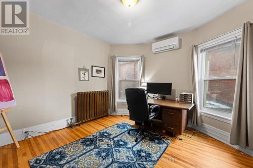 Spacious 1st bedroom - 553 Gilmour Street, Ottawa, ON - Indoor Photo Showing Office