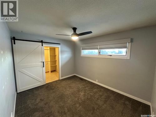 801 5Th Avenue, Whitewood, SK - Indoor