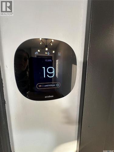 801 5Th Avenue, Whitewood, SK - Indoor