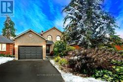87 IRWIN DRIVE  Barrie, ON L4N 7A9