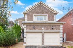 2546 BURNFORD TRAIL N  Mississauga, ON L5M 5E3