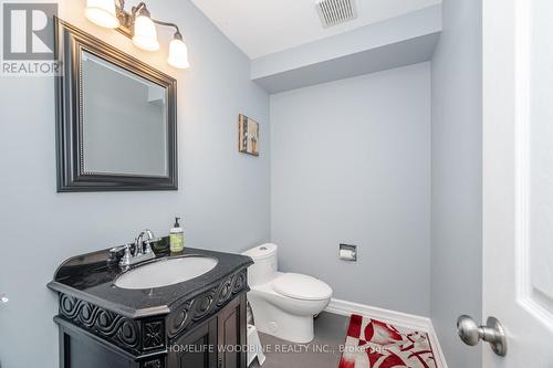 2546 Burnford Trail N, Mississauga, ON - Indoor Photo Showing Bathroom