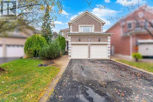 2546 Burnford Trail N, Mississauga, ON - Outdoor