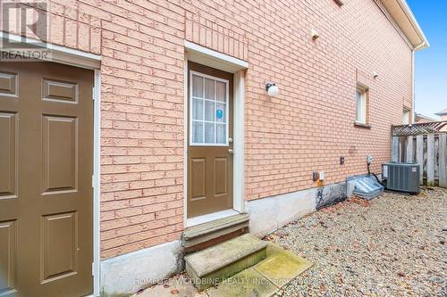 2546 Burnford Trail N, Mississauga, ON - Outdoor With Exterior