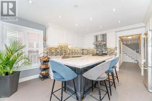 2546 Burnford Trail N, Mississauga, ON - Indoor Photo Showing Dining Room