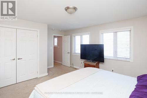 11 Moynes Court, Kawartha Lakes (Lindsay), ON - Indoor Photo Showing Bedroom