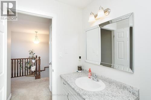 11 Moynes Court, Kawartha Lakes (Lindsay), ON - Indoor Photo Showing Bathroom