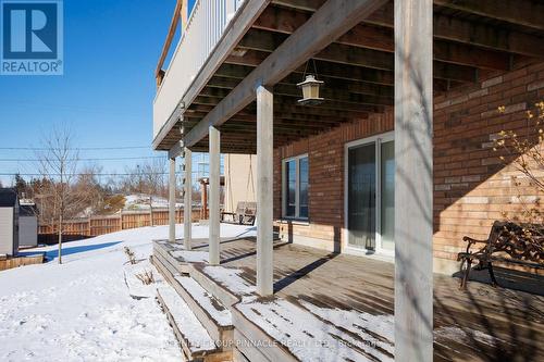 11 Moynes Court, Kawartha Lakes (Lindsay), ON - Outdoor