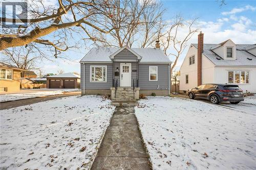 561 Mclaren Avenue, Sarnia, ON - Outdoor