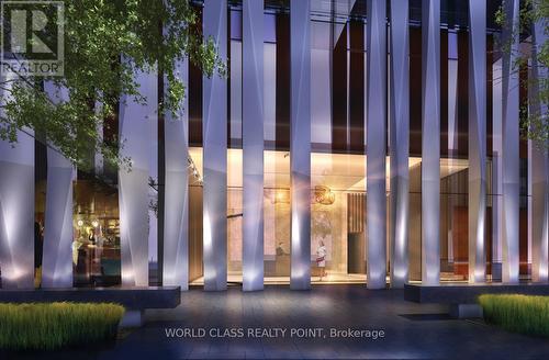 2712 - 1 Yorkville Avenue, Toronto, ON -  With Facade