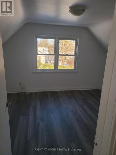 229 Angeline Street S, Kawartha Lakes, ON - Indoor Photo Showing Other Room