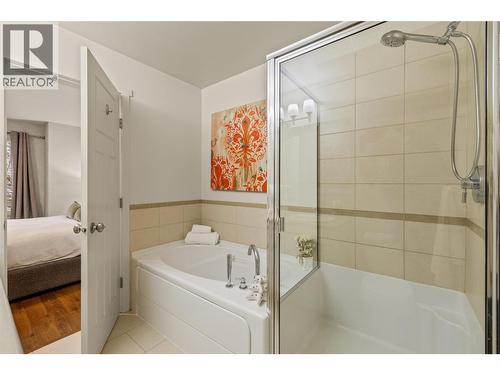 5451 South Perimeter Way, Kelowna, BC - Indoor Photo Showing Bathroom