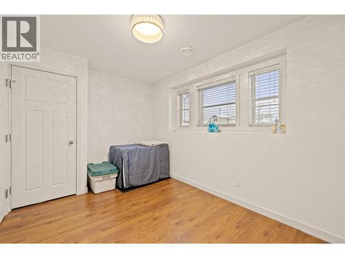 5451 South Perimeter Way, Kelowna, BC - Indoor Photo Showing Other Room