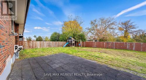 Bsmt 2 - 505 Ortono Avenue, Oshawa, ON - Outdoor