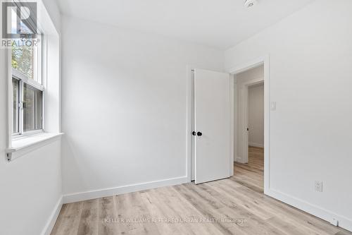 73 Trinnell Boulevard, Toronto, ON - Indoor Photo Showing Other Room