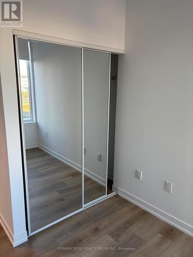 403 - 395 Square One Drive, Mississauga, ON - Indoor Photo Showing Other Room