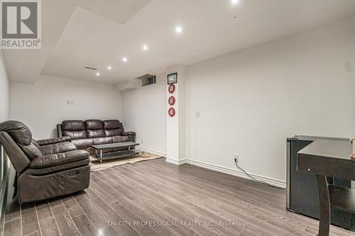 17 Sleightholme Crescent, Brampton, ON - Indoor