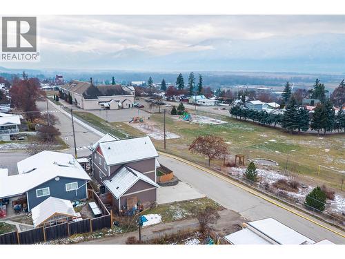 902 Murdoch Street, Creston, BC - Outdoor With View