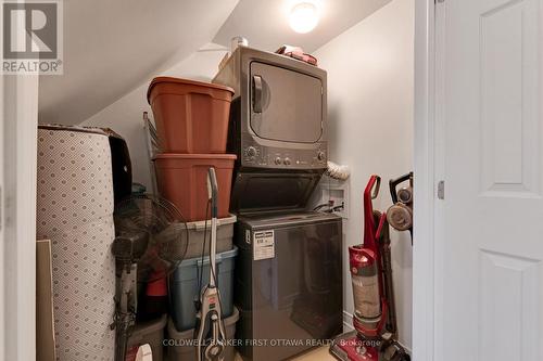 150 Urbancrest Private, Ottawa, ON - Indoor Photo Showing Laundry Room