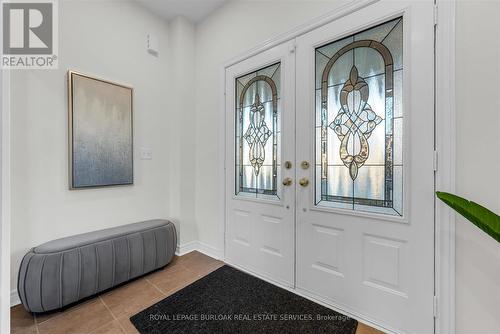 4838 Columbus Drive, Burlington, ON - Indoor Photo Showing Other Room