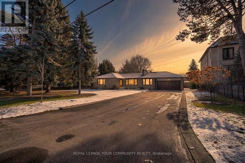 9 Westmount Park Road, Toronto, ON - Outdoor