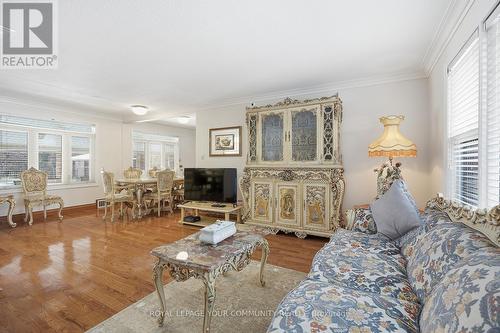 9 Westmount Park Road, Toronto, ON - Indoor Photo Showing Living Room