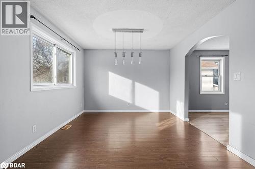 24 St Charles Street, Belleville, ON - Indoor Photo Showing Other Room