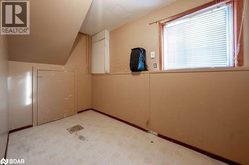 24 St Charles Street, Belleville, ON - Indoor Photo Showing Other Room