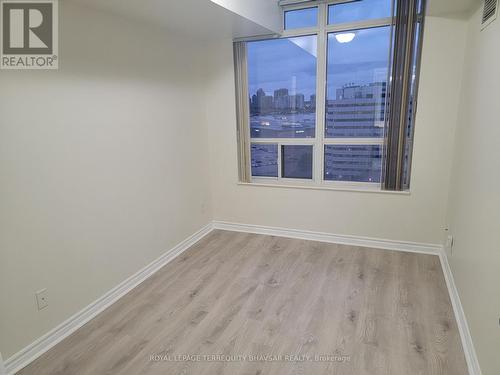 1623 - 3888 Duke Of York Boulevard, Mississauga, ON - Indoor Photo Showing Other Room