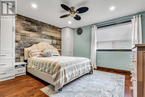 7567 Wildfern Drive, Mississauga, ON - Indoor Photo Showing Bedroom