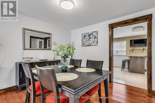 7567 Wildfern Drive, Mississauga, ON - Indoor Photo Showing Dining Room