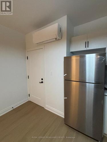 #2 - 380 Park Street N, Peterborough (Town Ward 3), ON - Indoor Photo Showing Other Room