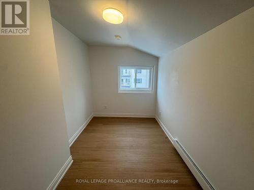 #2 - 380 Park Street N, Peterborough (Town Ward 3), ON - Indoor Photo Showing Other Room