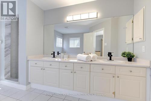 108 Kirkbride Crescent, Vaughan, ON - Indoor Photo Showing Bathroom