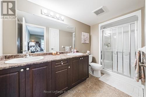 311 - 1491 Maple Avenue, Milton (De Dempsey), ON - Indoor Photo Showing Bathroom