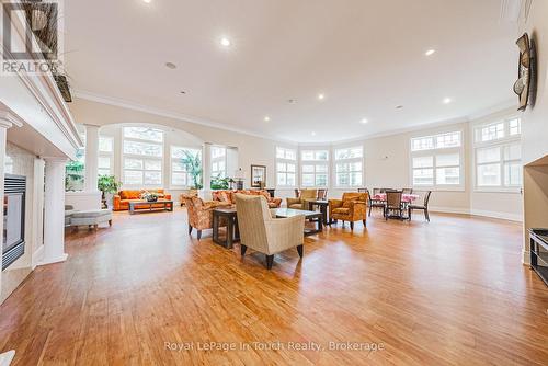 311 - 1491 Maple Avenue, Milton (De Dempsey), ON - Indoor