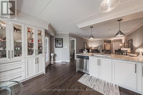 311 - 1491 Maple Avenue, Milton (De Dempsey), ON - Indoor Photo Showing Kitchen With Upgraded Kitchen